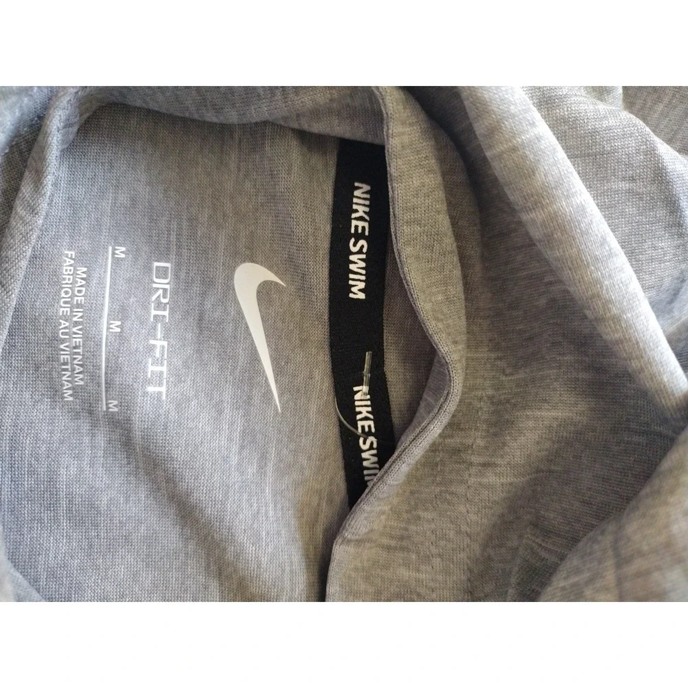 Nike Swim Top Men M Gray Dri-Fit UPF 40+‎ Hooded Athletic Logo Long Sleeves